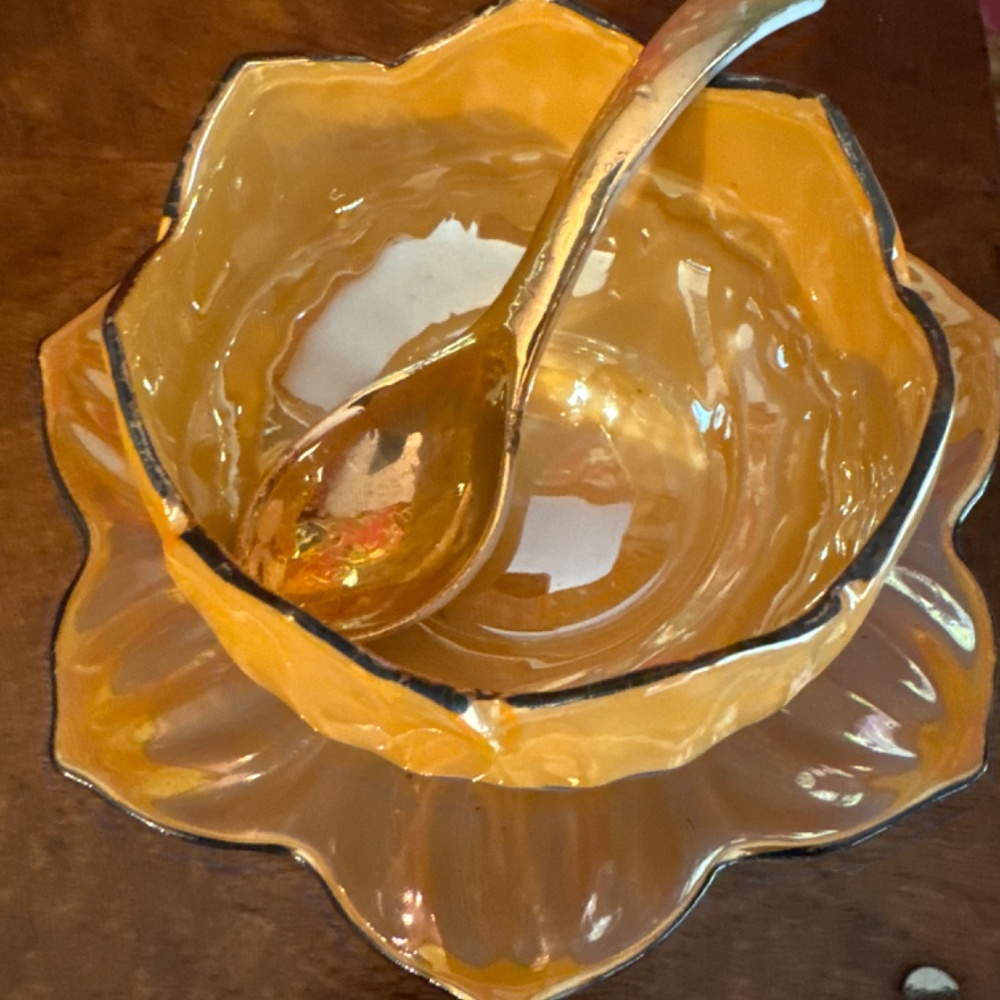 Vintage Japan Lusterware Lotus Flower Bowl